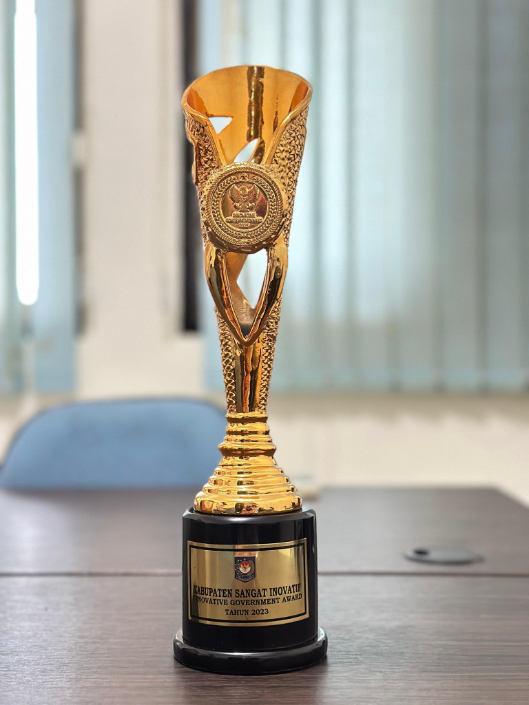 piala iga2.jpg